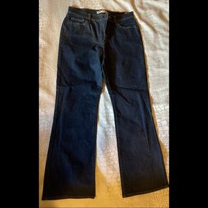 Levi Jeans, dark blue, boot cut, size 16s